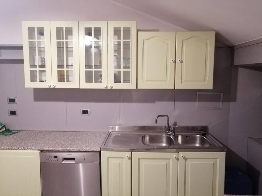 Spacious Attic Apartment Kandler Trieste Dış mekan fotoğraf